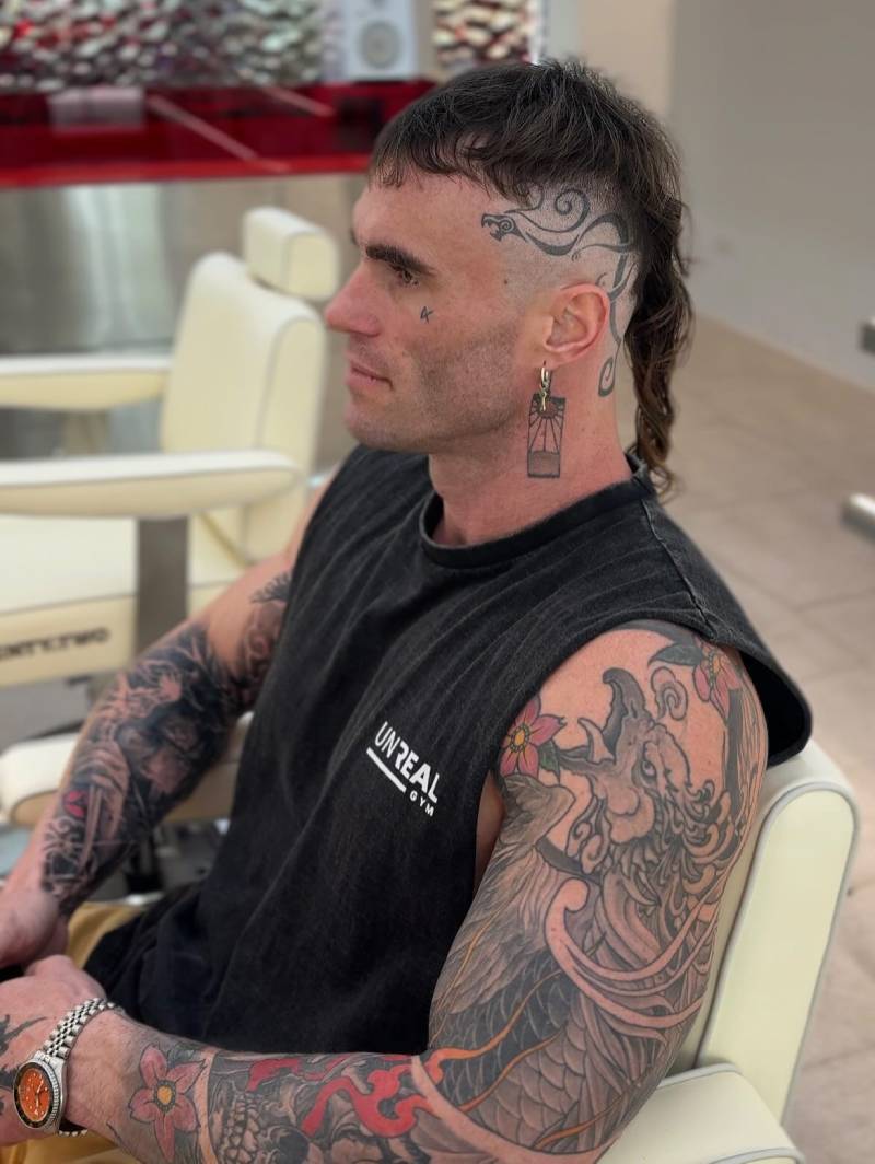 Precision men’s haircut by expert barber at TWENTY.TWO CUT