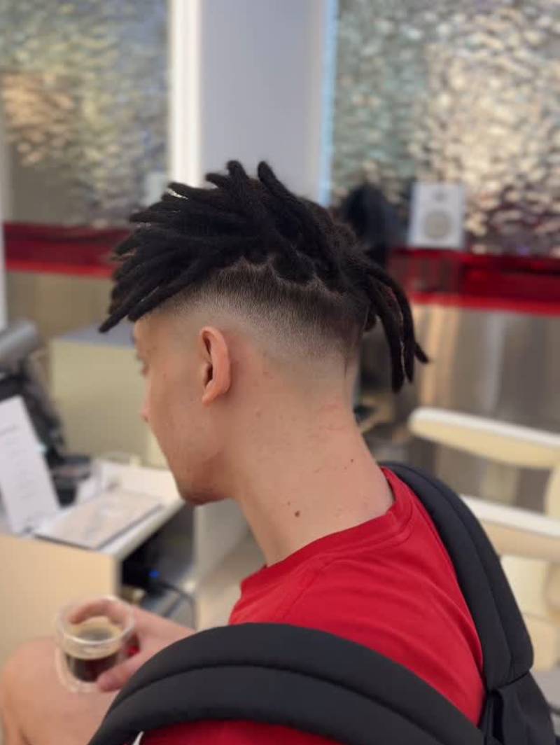 Precision men’s haircut by expert barber at TWENTY.TWO CUT