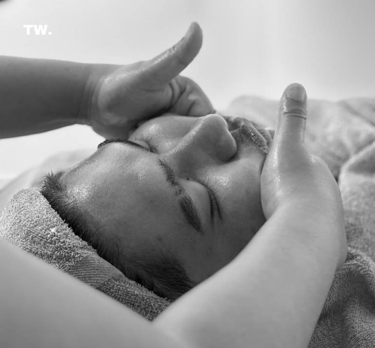 The Skin Ritual: A Gentleman’s Facial Experience